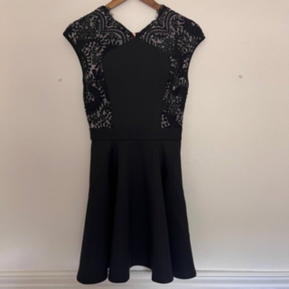 Ted Baker Black Dress Women's 1 Vivance Lace Top Neoprene Fit & Flare skater - Picture 1 of 9